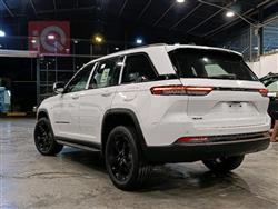 جیپ گراند شیرۆکی